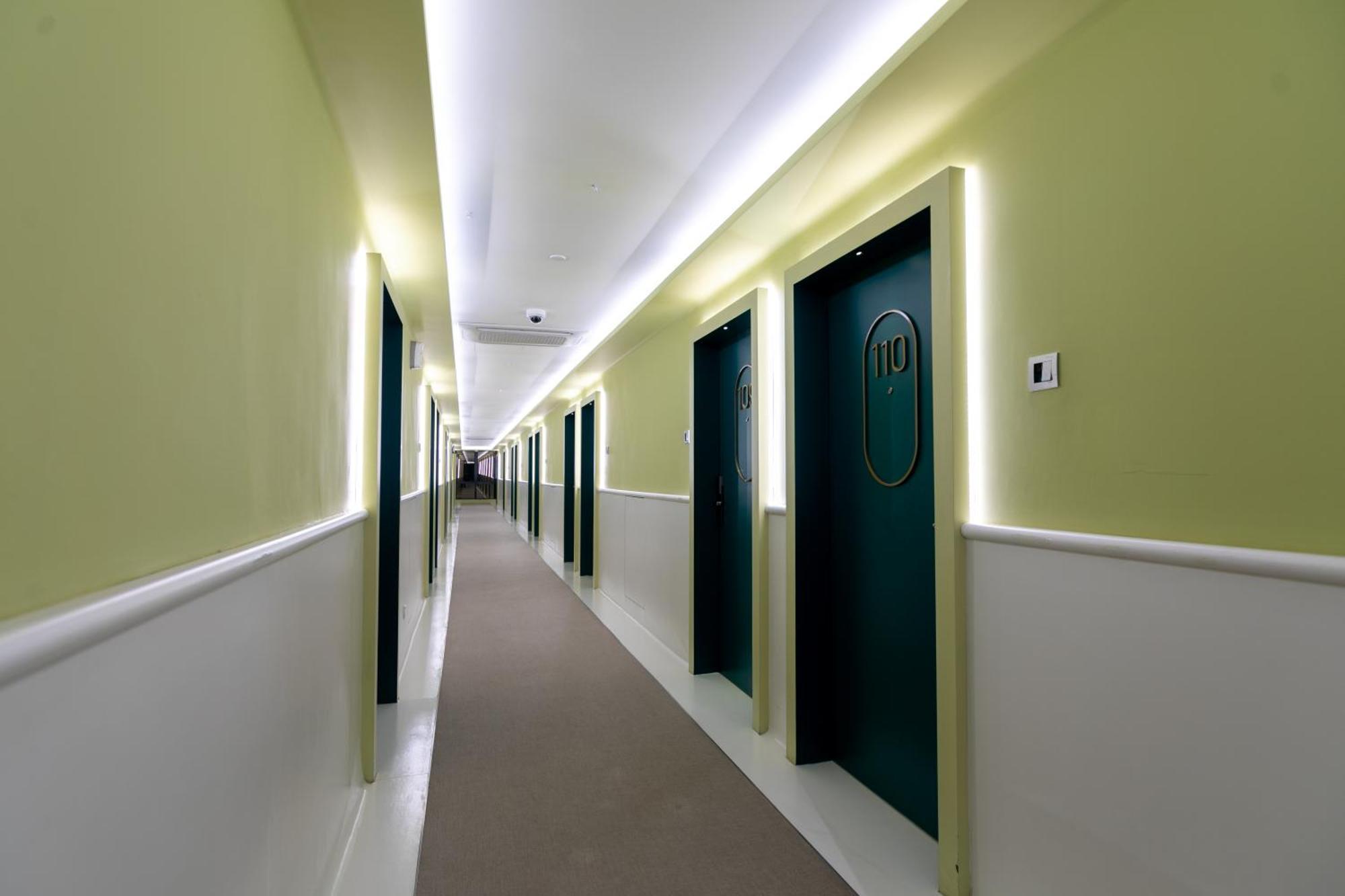 The Upper House, Batu Kawan Hotell Simpang Ampat  Eksteriør bilde