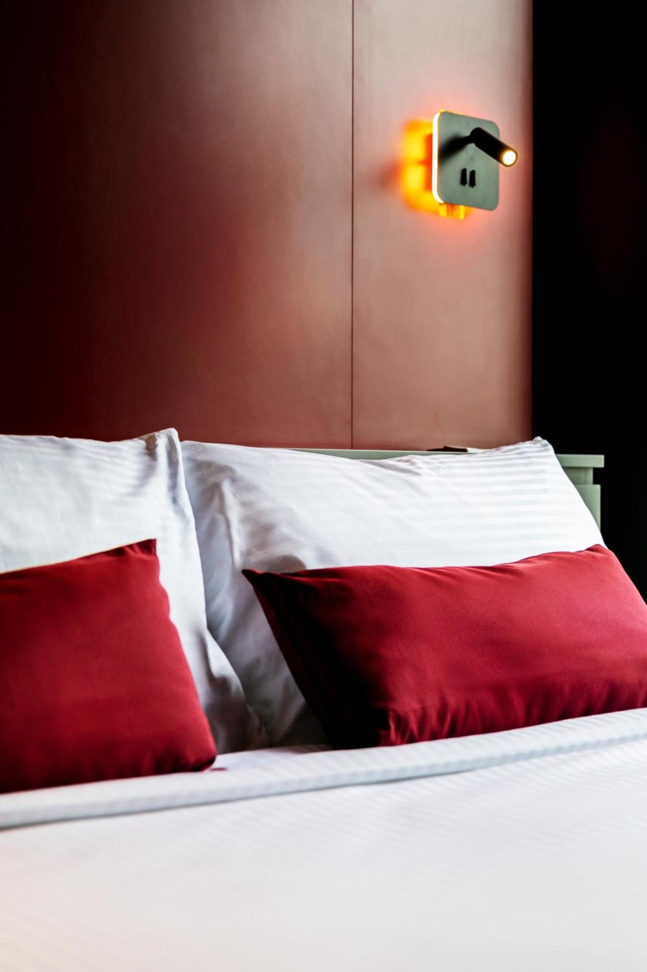 The Upper House, Batu Kawan Hotell Simpang Ampat  Eksteriør bilde