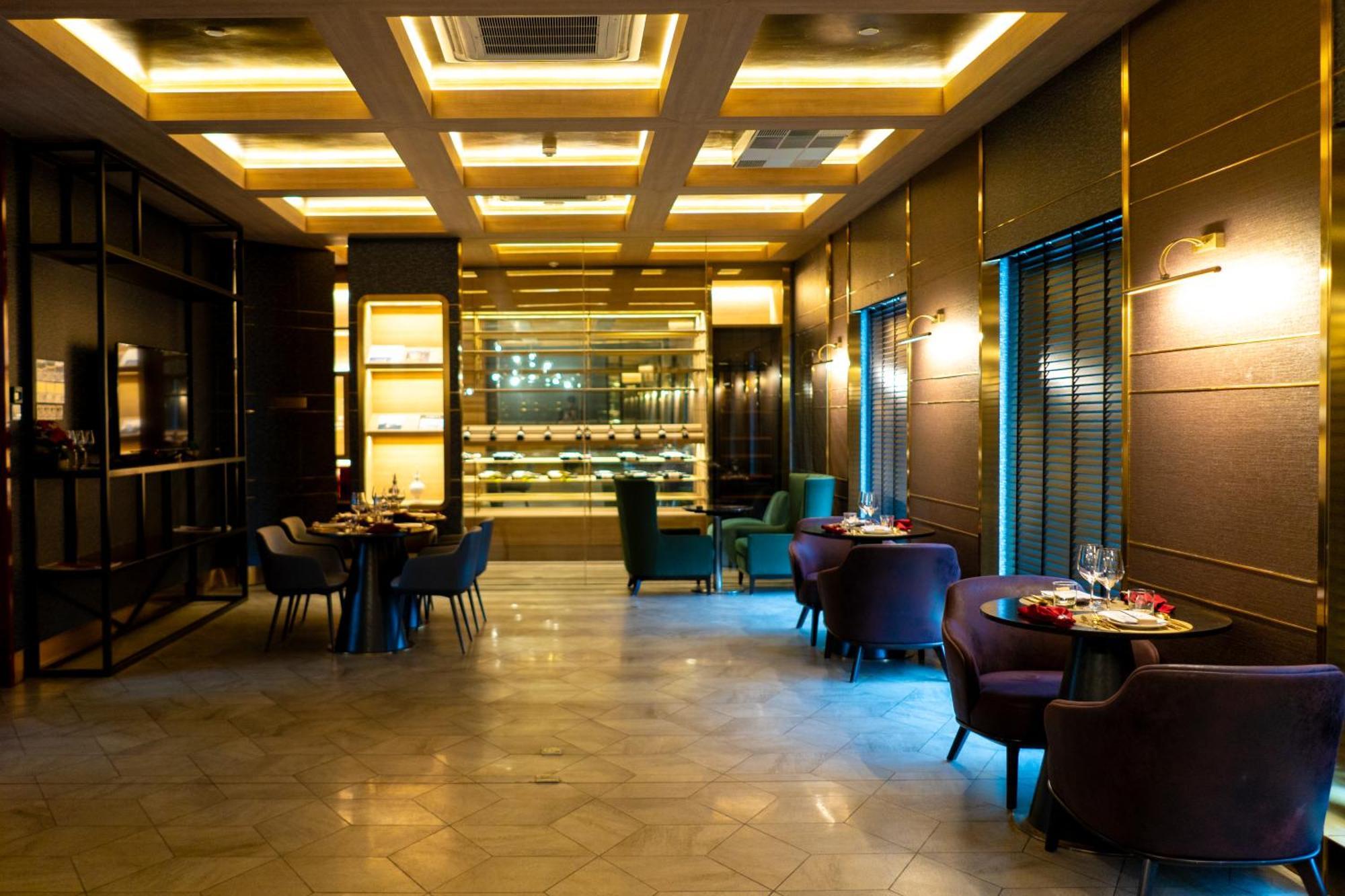 The Upper House, Batu Kawan Hotell Simpang Ampat  Eksteriør bilde